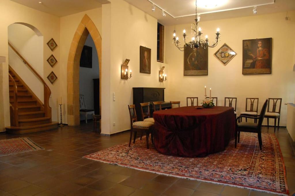 Apartamento Haus Keppelborg: Zi Antonia Mit Kirchplatzblick Heek Exterior foto